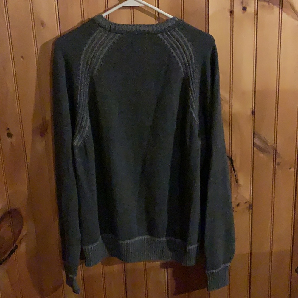 Red Head Sweater! - Picture 3 of 4